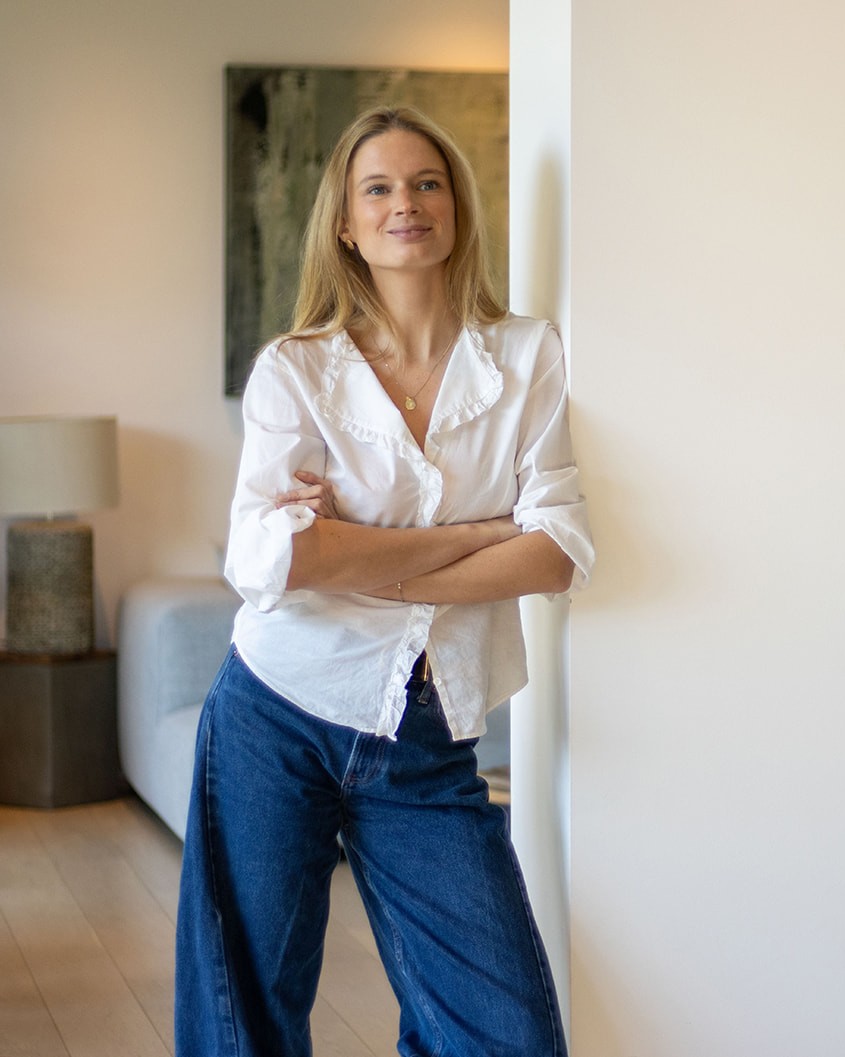 LAURIE DELRUE